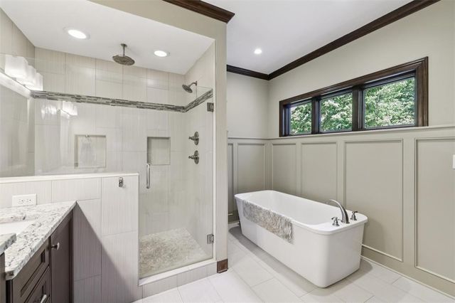 6267 Enclave Circle, Johnston, IA 50131
