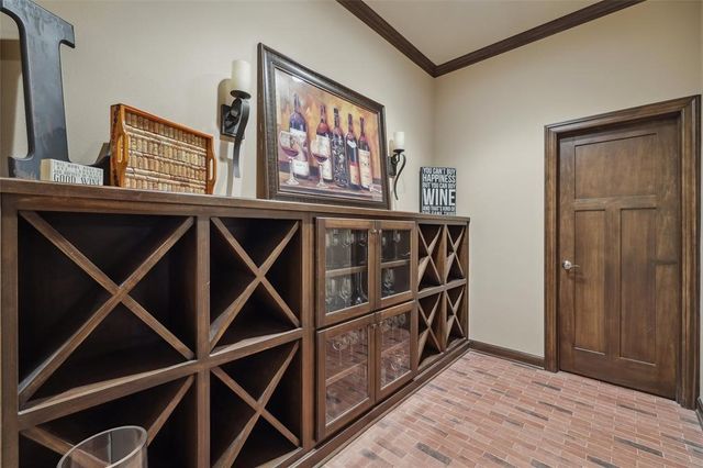 6267 Enclave Circle, Johnston, IA 50131