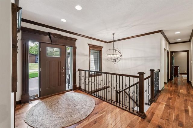 6267 Enclave Circle, Johnston, IA 50131