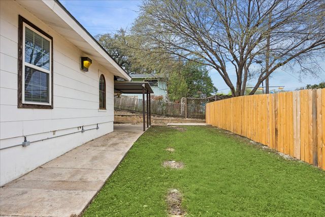 2403 Little John LN, Austin, TX 78704