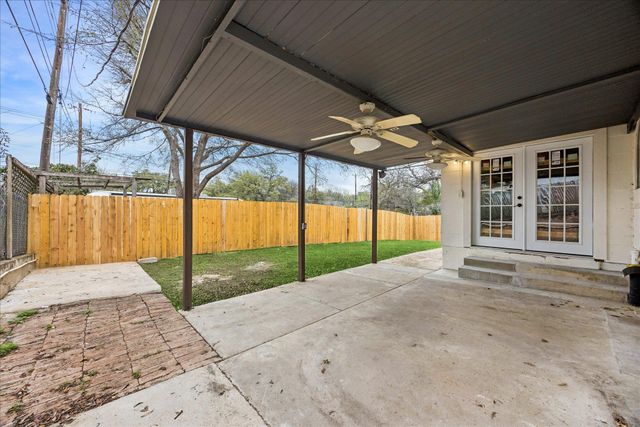 2403 Little John LN, Austin, TX 78704