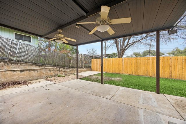 2403 Little John LN, Austin, TX 78704