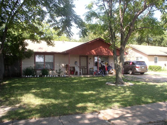 2925 Ruidosa Avenue, Dallas, TX 75228