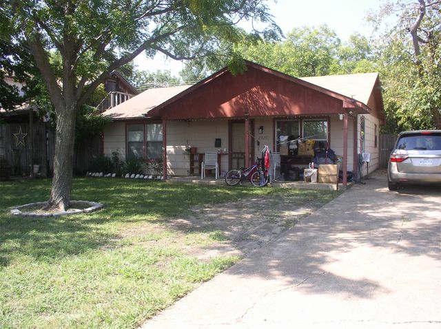 2925 Ruidosa Avenue, Dallas, TX 75228