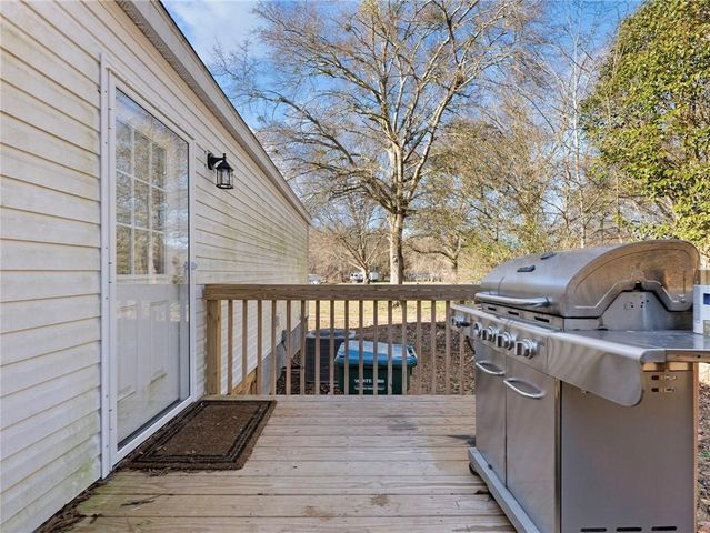 136 Pine Street, Danielsville, GA 30633