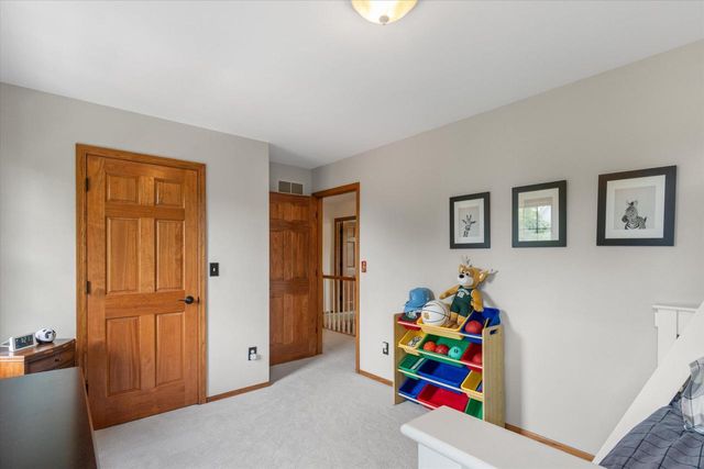 W278N5356 Hanover Hill ROAD, Lisbon, WI 53089