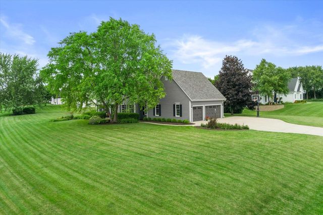 W278N5356 Hanover Hill ROAD, Lisbon, WI 53089