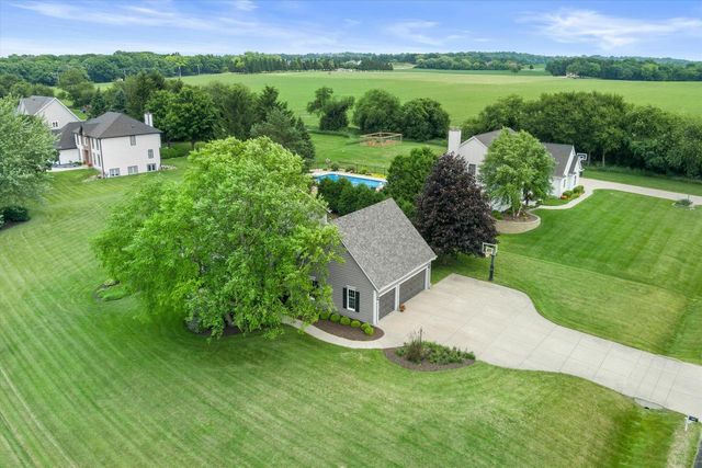 W278N5356 Hanover Hill ROAD, Lisbon, WI 53089