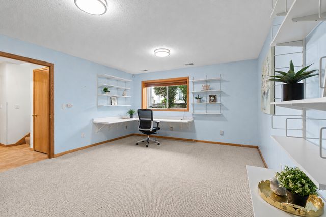 8391 143rd Street W, Apple Valley, MN 55124