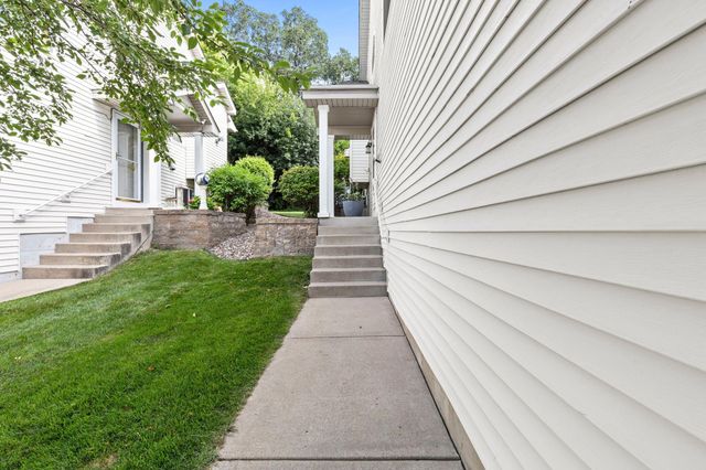 8391 143rd Street W, Apple Valley, MN 55124