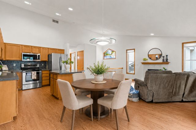 8391 143rd Street W, Apple Valley, MN 55124