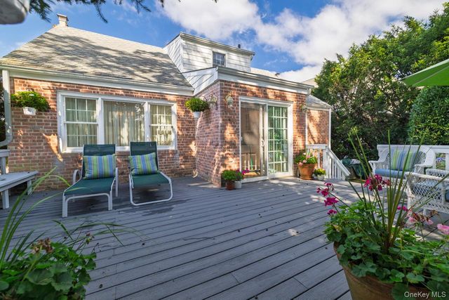 455 Morris Avenue, Rockville Centre, NY 11570