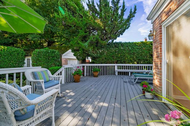 455 Morris Avenue, Rockville Centre, NY 11570