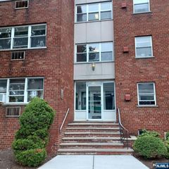 111 Broad, Palisades Park, NJ 07650