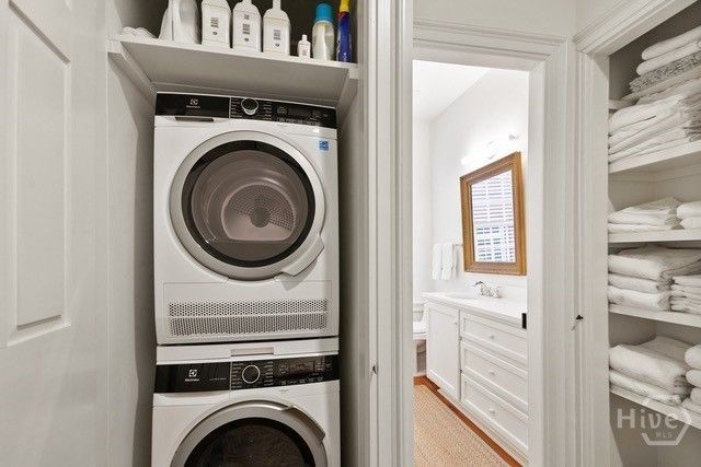 140 Habersham Street, Savannah, GA 31401