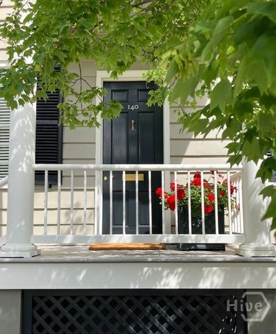 140 Habersham Street, Savannah, GA 31401