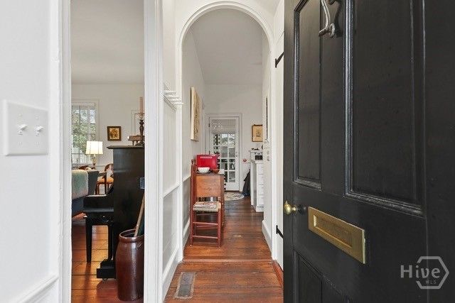 140 Habersham Street, Savannah, GA 31401