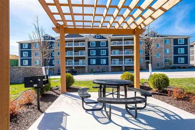 2871 Spring Rose Circle 103, Coralville, IA 52241