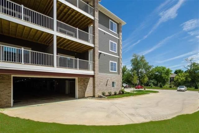 2871 Spring Rose Circle 103, Coralville, IA 52241