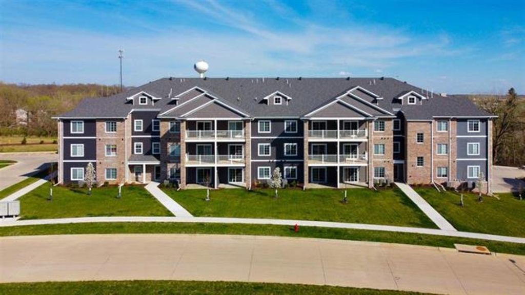 2871 Spring Rose Circle 103, Coralville, IA 52241