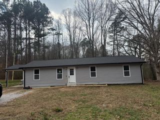 281 Cottonwood Mill Road, Tunnel Hill, GA 30755