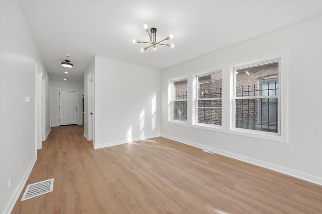 7517 S CARPENTER Street, Chicago, IL 60620