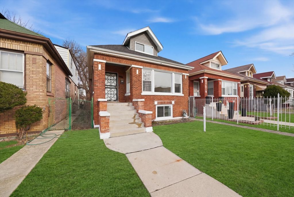 7517 S CARPENTER Street, Chicago, IL 60620