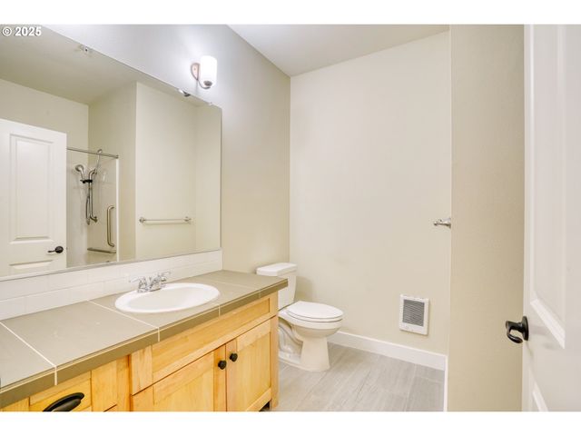 8320 N PRINCETON St, Portland, OR 97203