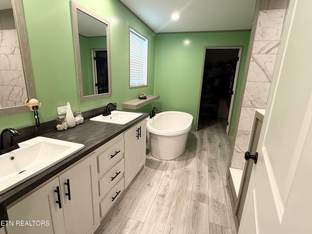 959 Barbee Rd, Jefferson City, TN 37760