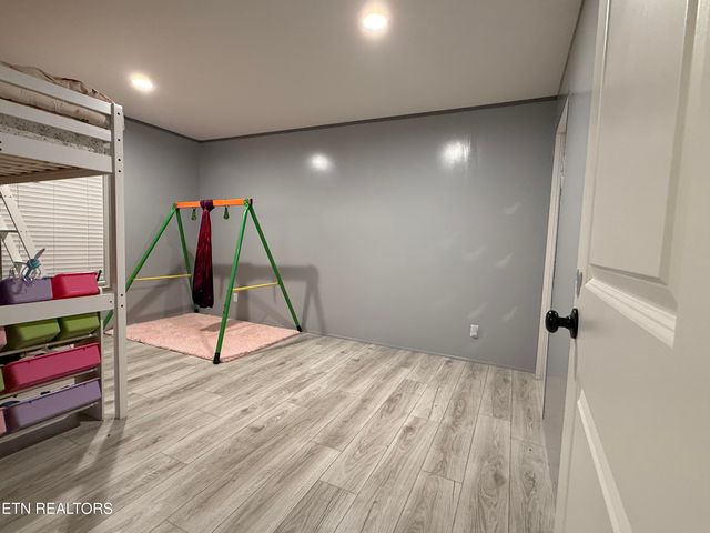 959 Barbee Rd, Jefferson City, TN 37760