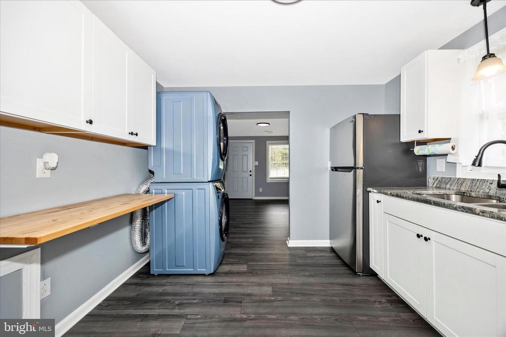 Image 15 of property listing at 15442 FALLING WATERS RD, Williamsport, MD 21795