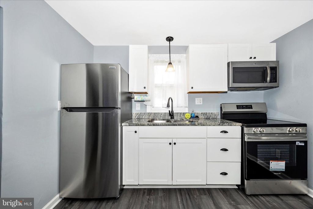 Image 17 of property listing at 15442 FALLING WATERS RD, Williamsport, MD 21795