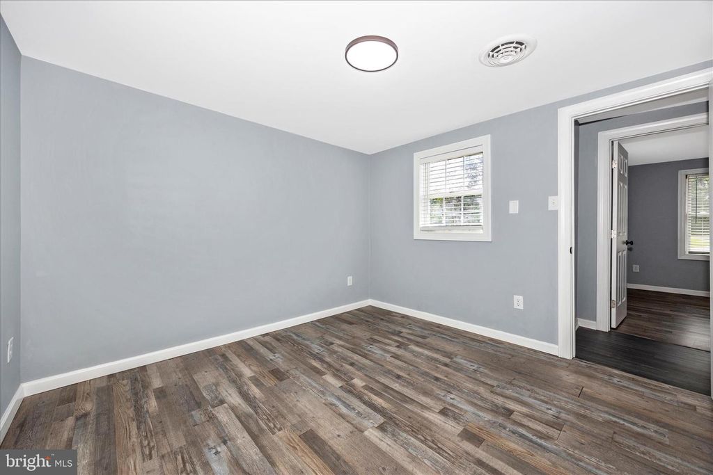 Image 21 of property listing at 15442 FALLING WATERS RD, Williamsport, MD 21795