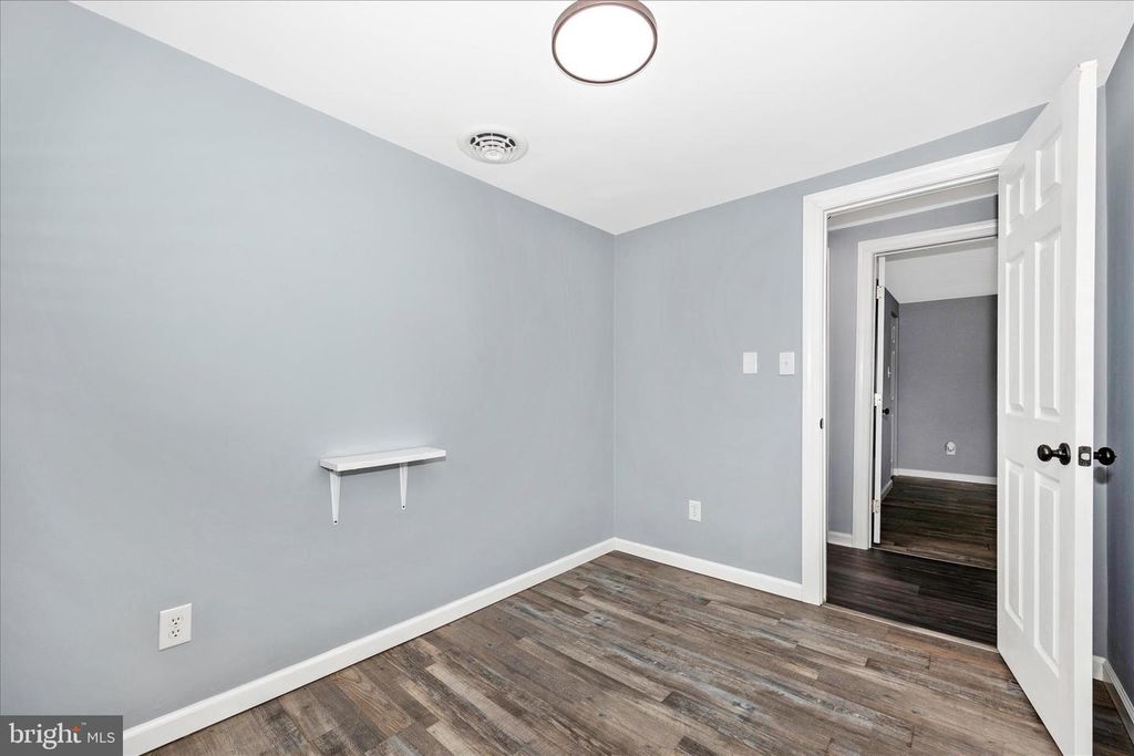 Image 29 of property listing at 15442 FALLING WATERS RD, Williamsport, MD 21795