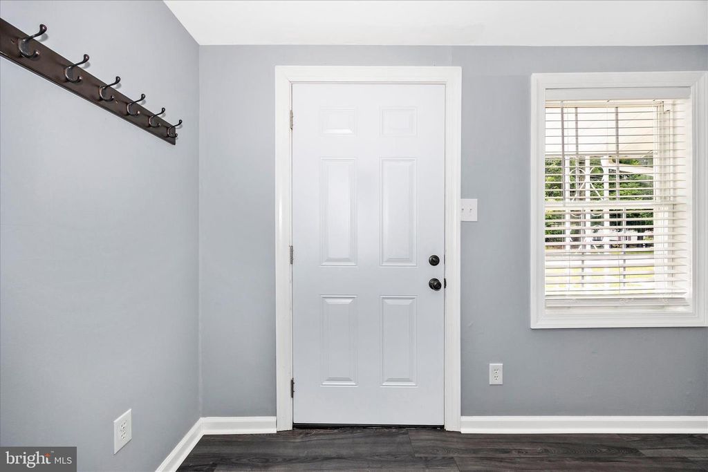 Image 3 of property listing at 15442 FALLING WATERS RD, Williamsport, MD 21795