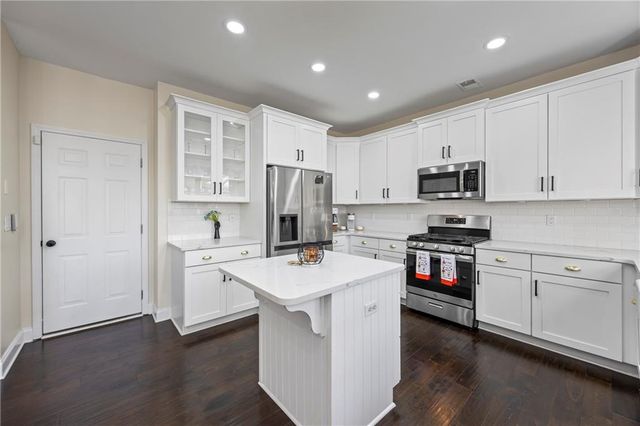 6420 E Hills Court, Cumming, GA 30041