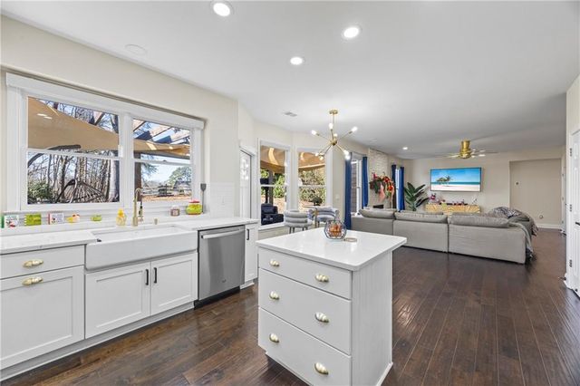 6420 E Hills Court, Cumming, GA 30041