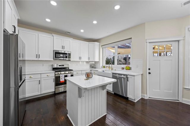 6420 E Hills Court, Cumming, GA 30041