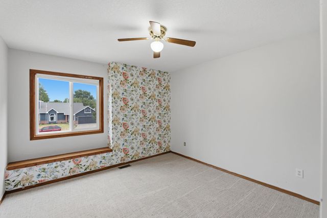 7805 W Barrington Cir, Wichita, KS 67212