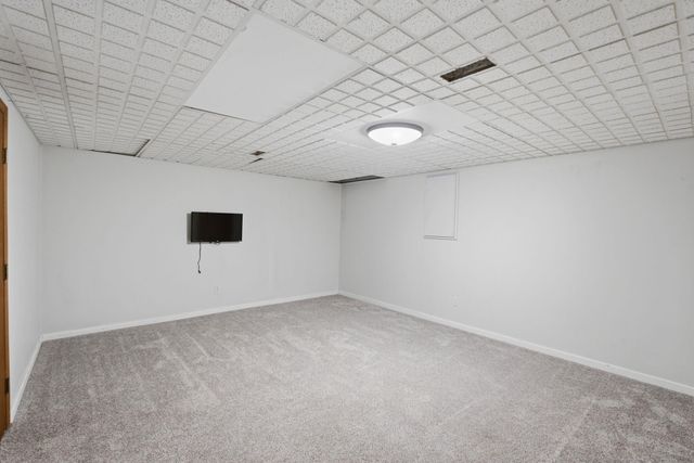 7805 W Barrington Cir, Wichita, KS 67212