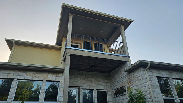 5821 Buchanan Draw RD, Austin, TX 78738