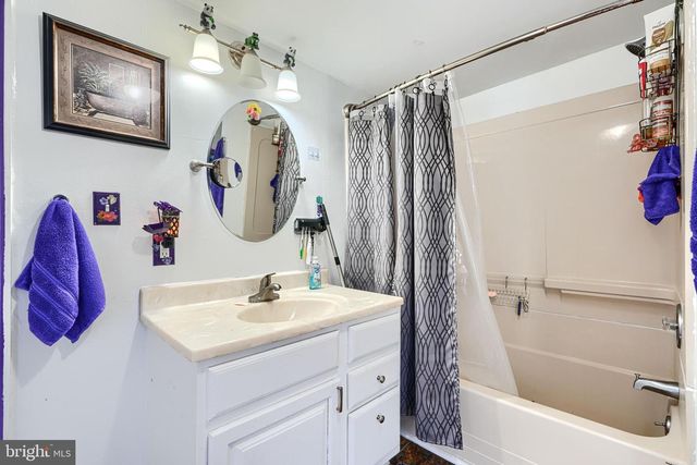 808 KNOXVILLE RD, Knoxville, MD 21758