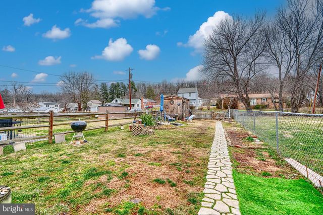 808 KNOXVILLE RD, Knoxville, MD 21758