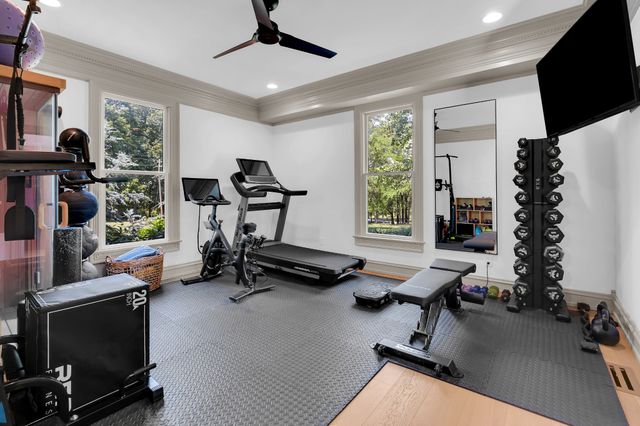 361 Riverbend Country Club Rd, Shelbyville, TN 37160