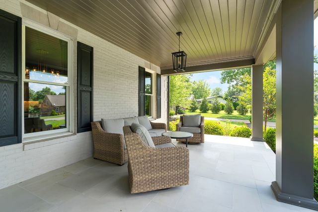 361 Riverbend Country Club Rd, Shelbyville, TN 37160