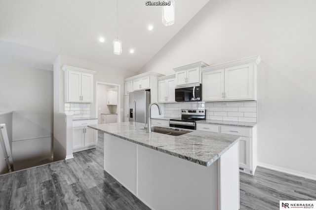8820 Daywood Lane, Lincoln, NE 68526