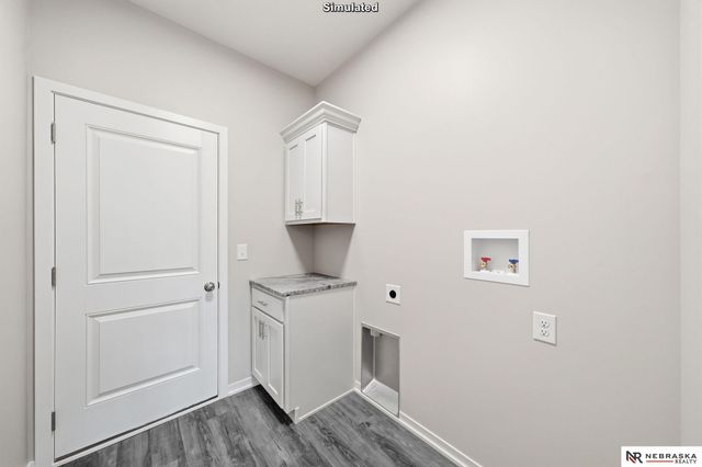 8820 Daywood Lane, Lincoln, NE 68526