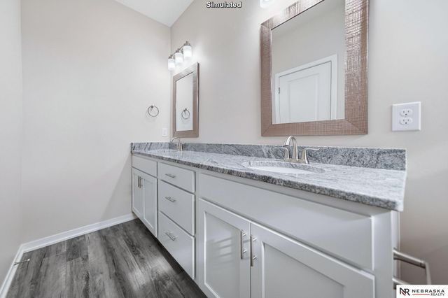 8820 Daywood Lane, Lincoln, NE 68526