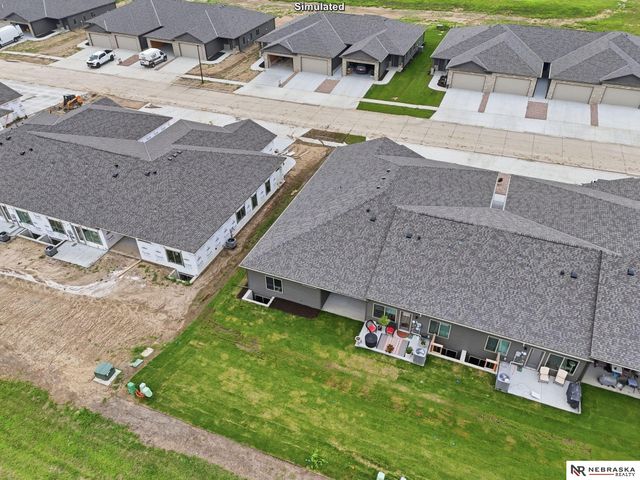 8820 Daywood Lane, Lincoln, NE 68526