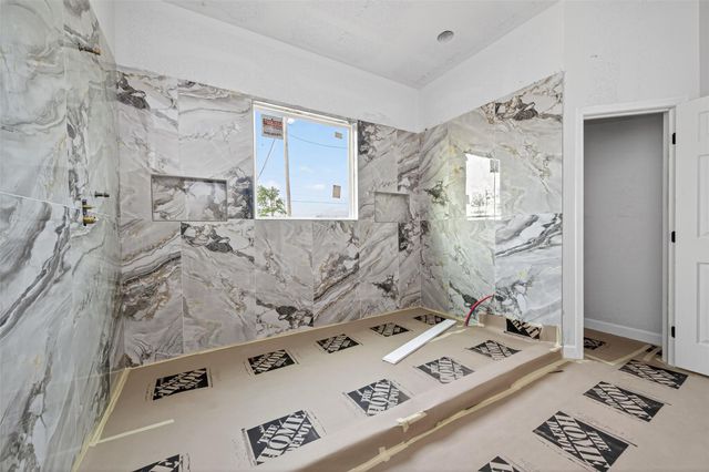 1202 Peter Pine Street, Huffman, TX 77336